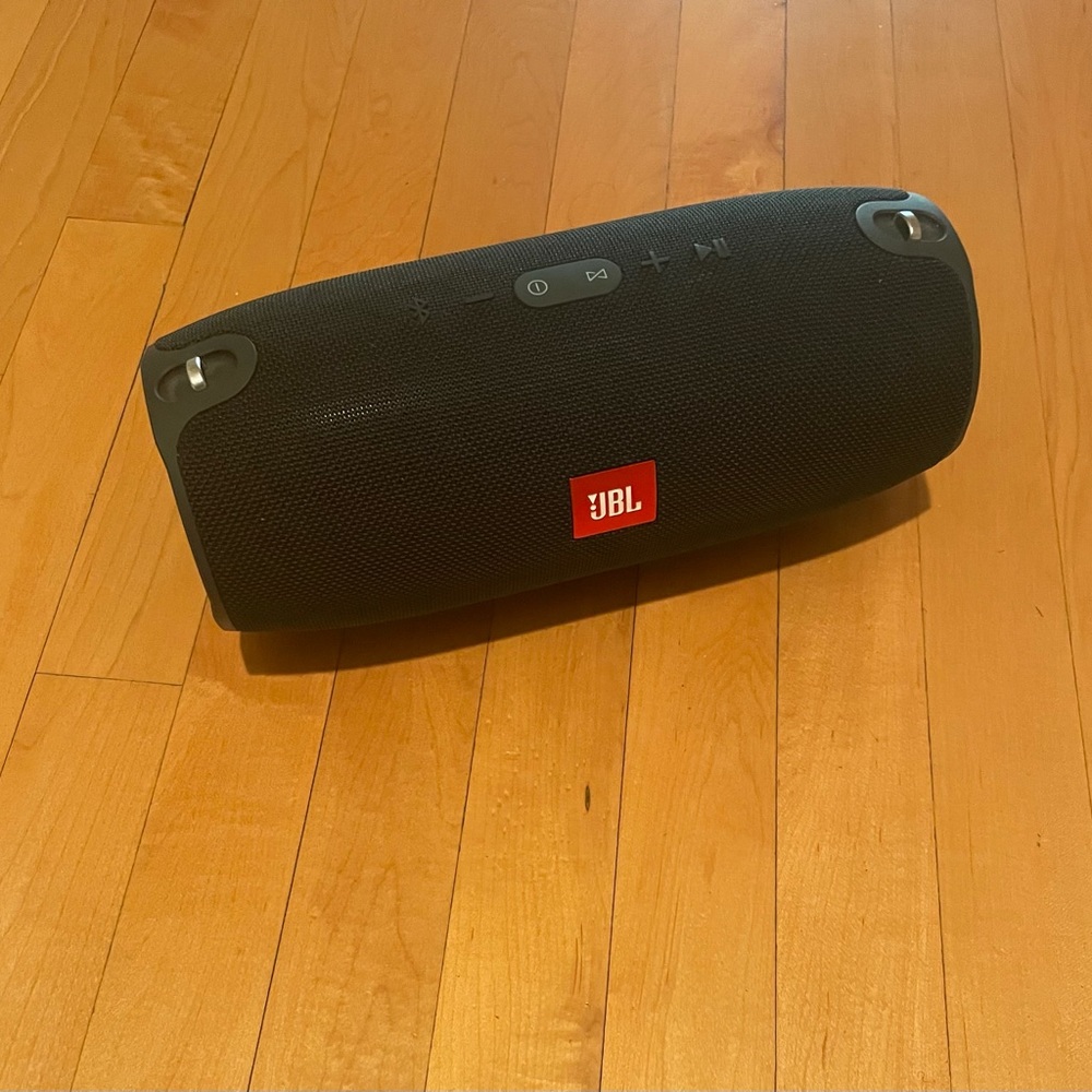 JBL Xtreeme 2 Bluetooth speaker